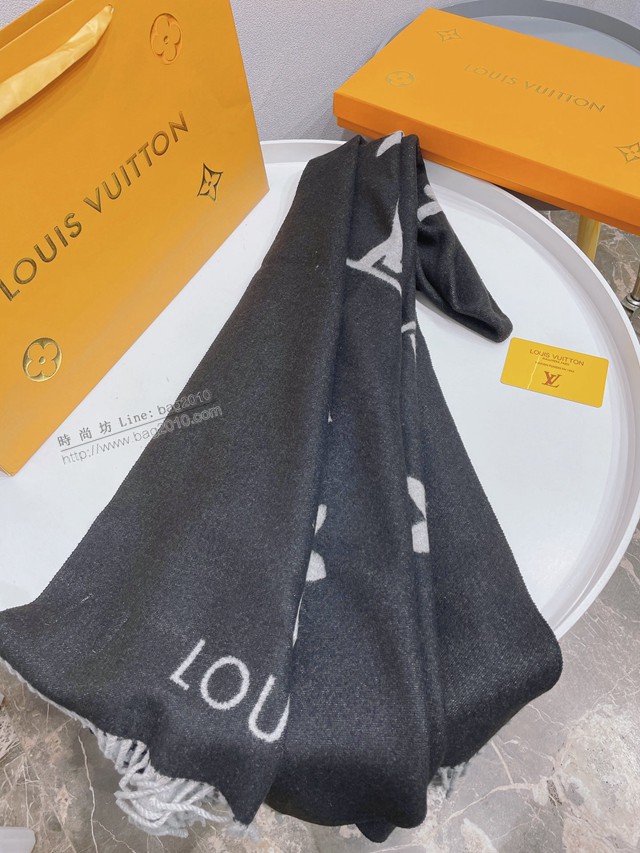 Louis Vuitton經典四葉草圖案圍巾 路易威登水貂絨口袋圍巾 LV高端兔絨圍巾披肩  mmj1382